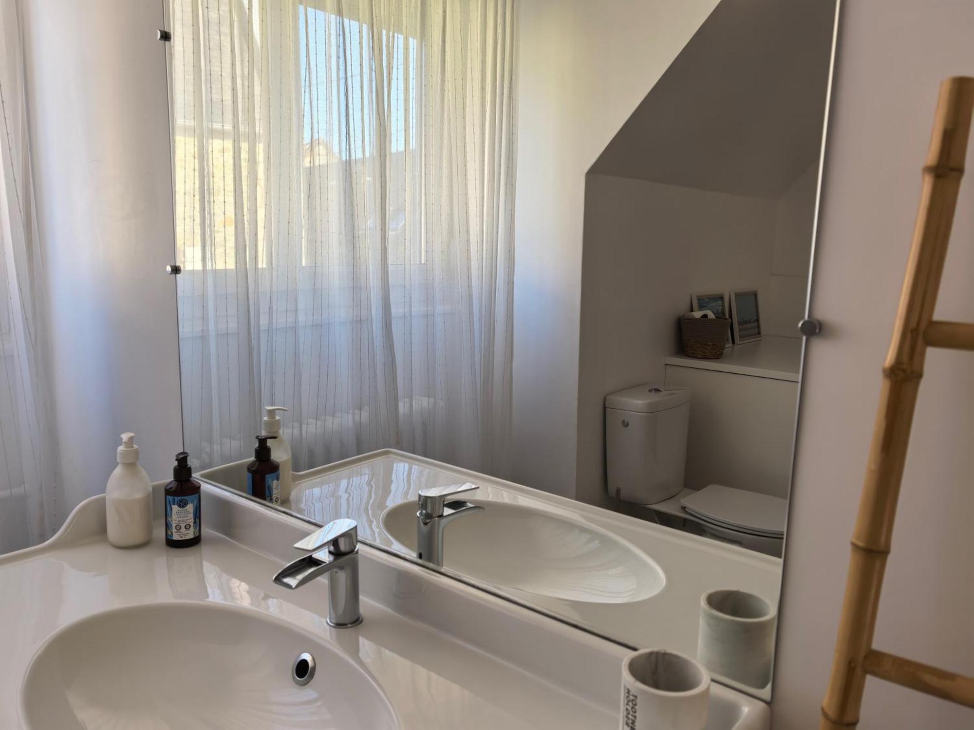 La Triolette, Maison Chaleureuse, Independante Et Refaite A Neuf Dans Le Vieux Coutainville, Tourisme Ou Teletravail Аґон-Кутенвіль Екстер'єр фото